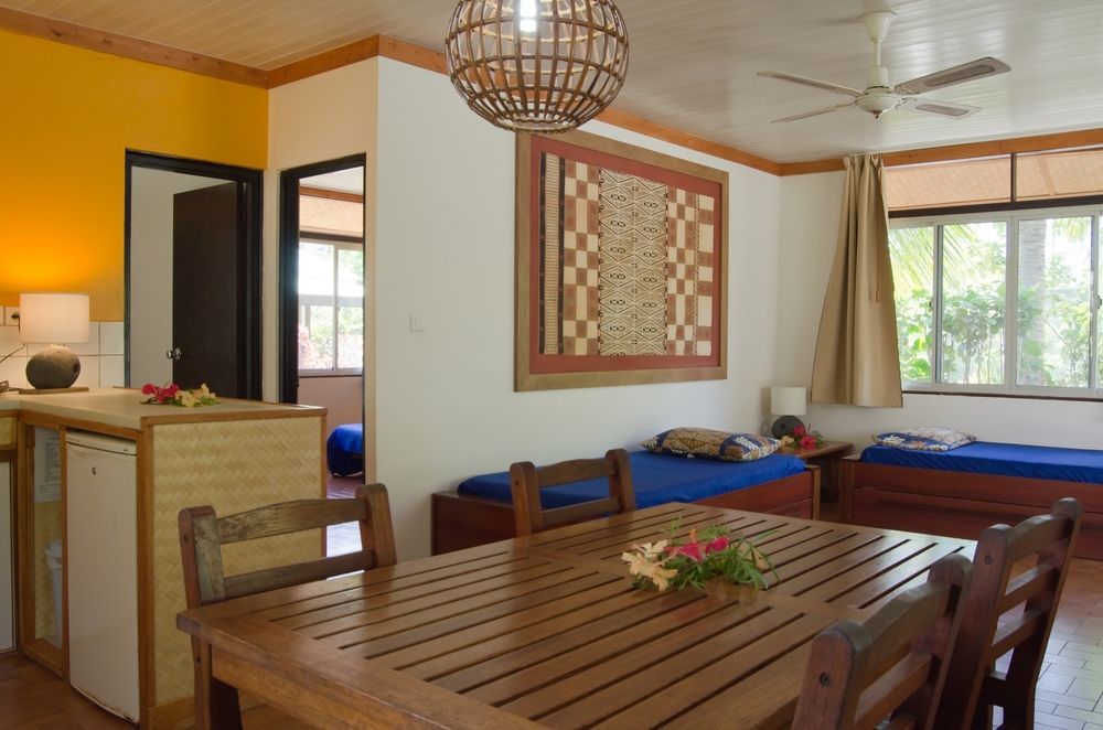 Hotel Les Tipaniers Moorea Exterior photo