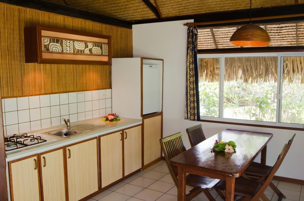 Hotel Les Tipaniers Moorea Exterior photo